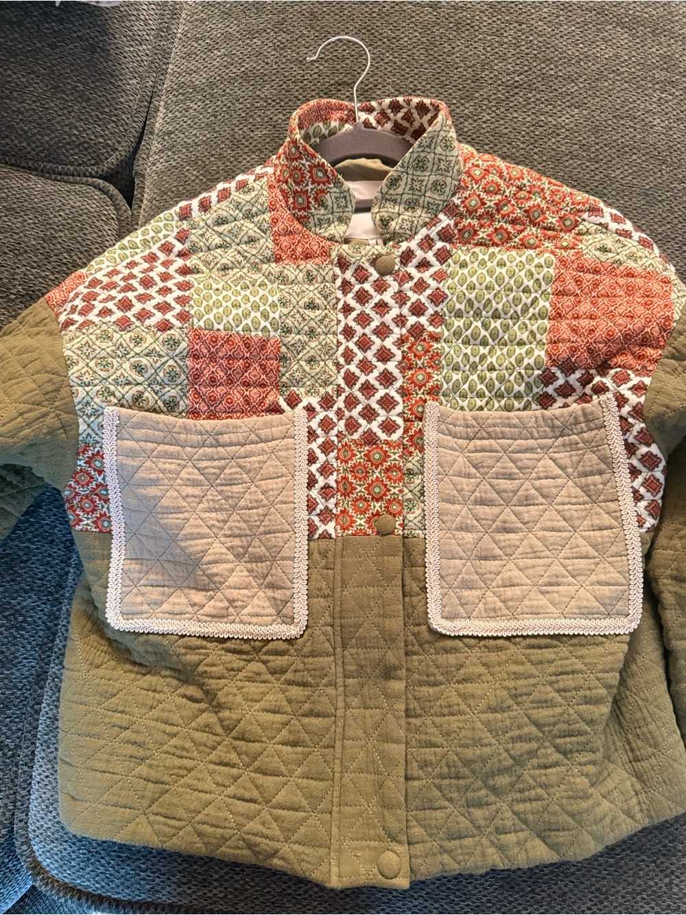 Avec Les Filles Olive Quilted Patchwork Puffer Jacket with Multicolor Yoke